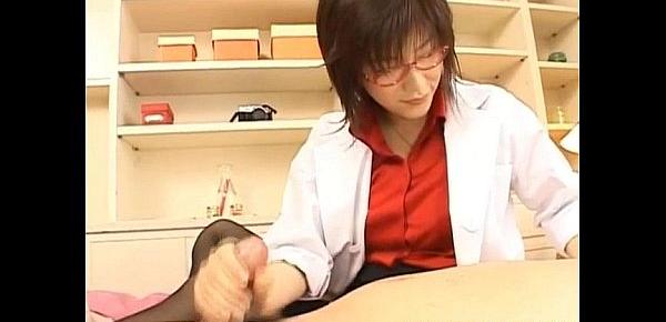  Kasumi Uehara kinky doctor strokes penis